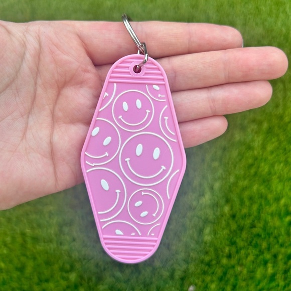 Handmade Pink Motel Keychain – Choose Your Style (Gingham, Smiley, Bows & More) - Picture 15 of 15